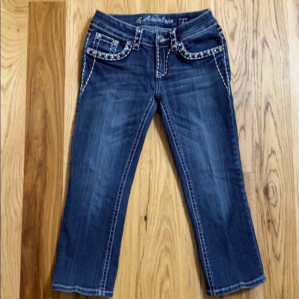L. A. Idol Capri Jeans